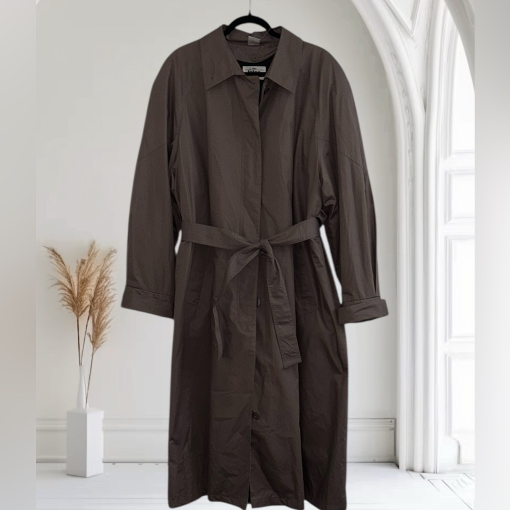 Totes Classic Brown Trench Coat, NWOT